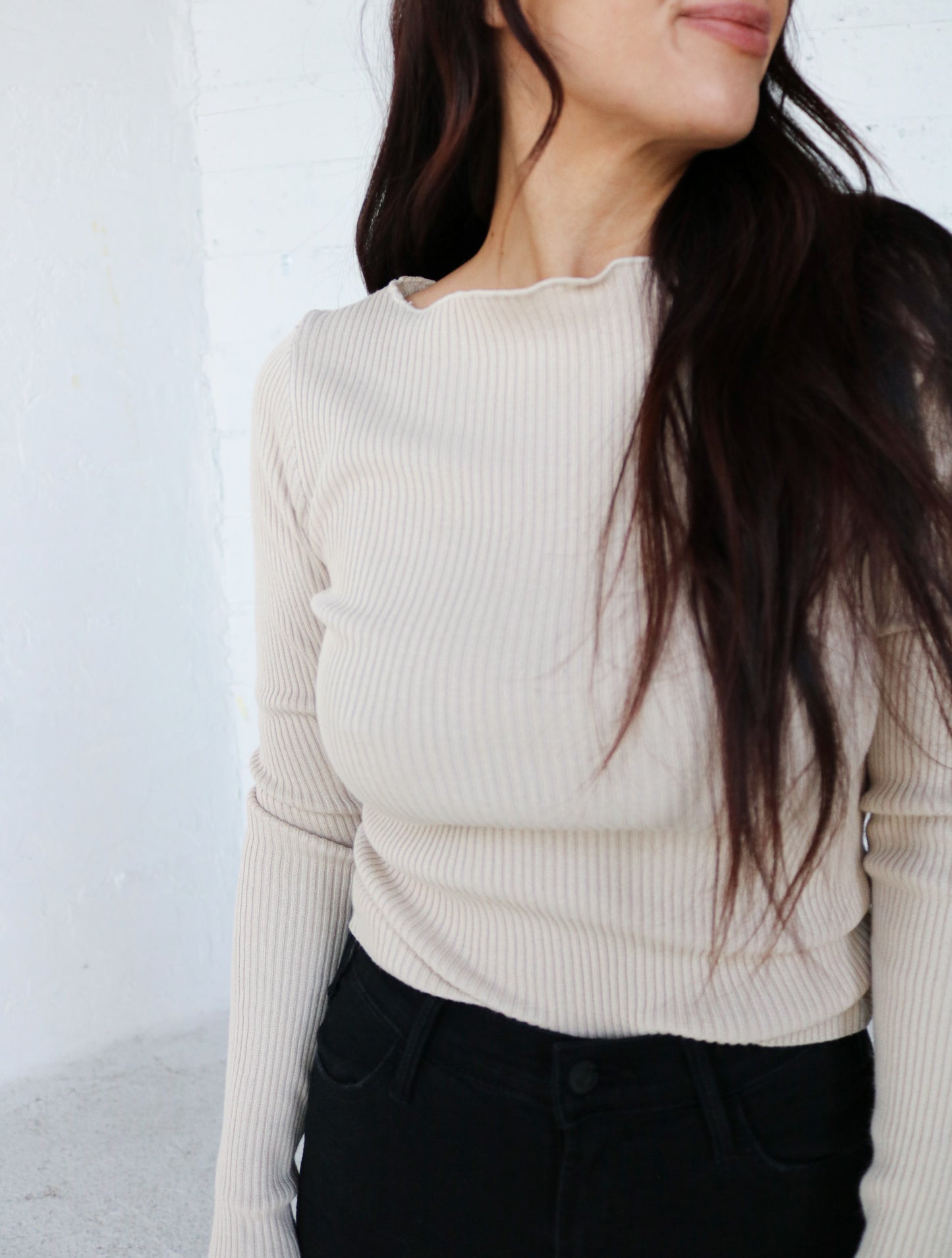 neutral fitted top